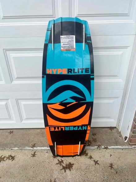 Photo of free Kids Wakeboard and Kneeboard (FFX/Centreville near Costco) #3
