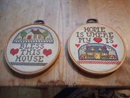 Photo of free cross stitch wall decorations #1