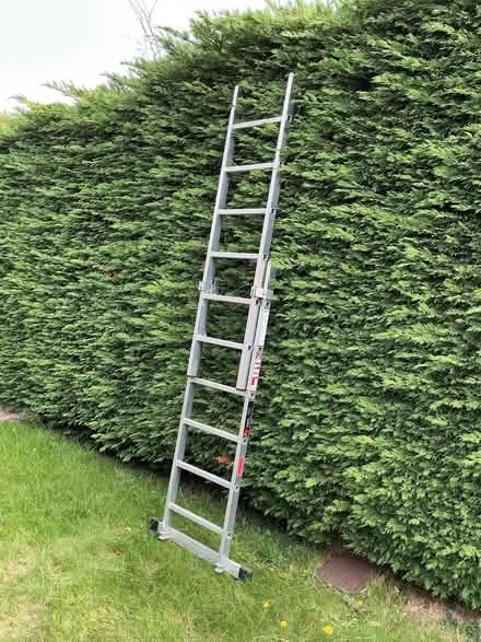 Photo of free Decorating/Hedge cutting platform. (Ashen CO10) #2