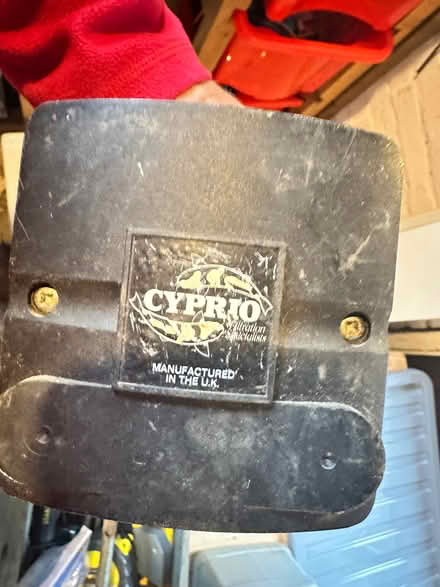 Photo of free Pond UV Light (CT1) #1