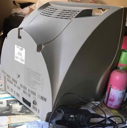 Photo of free Old Portable Silver Tv (Liverpool L6) #4