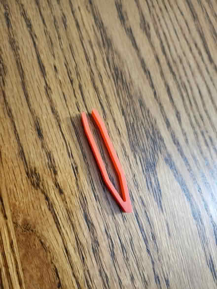 Photo of free small plastic tweezers (Passaic) #1