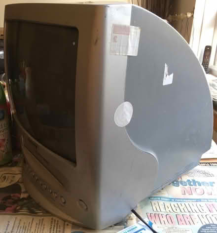 Photo of free Old Portable Silver Tv (Liverpool L6) #1