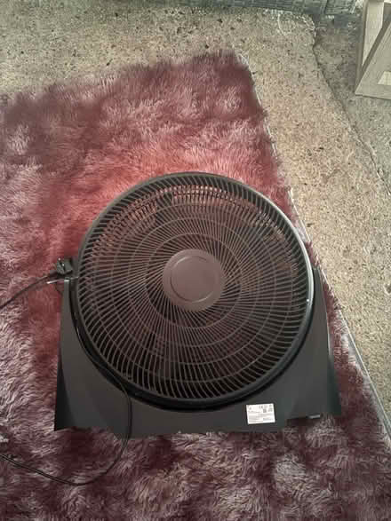 Photo of free Large Fan (DA11) #4