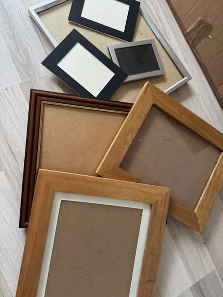 Photo of free Picture frames (GL3) #1