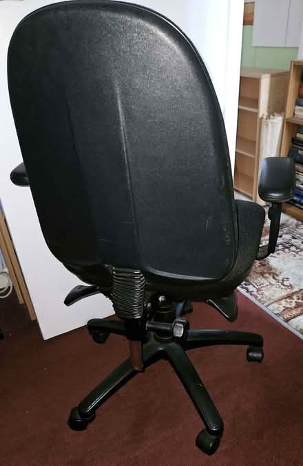 Photo of free Office chair (Gorse Hill SN2) #4