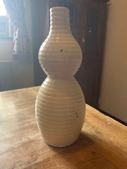 Photo of free Vase (Chesham HP5) #1