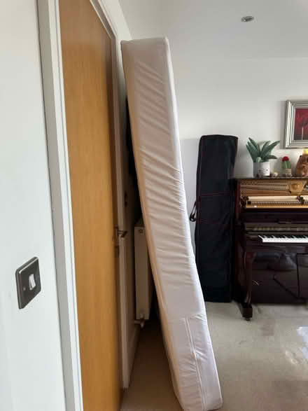 Photo of free Kingsize Mattress (SE10) #2