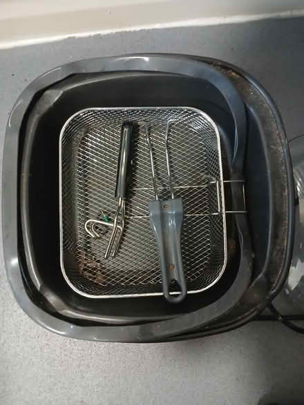 Photo of free Deep fryer (Southall Green) #1