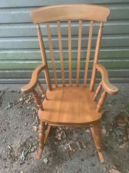 Photo of free Solid wooden rocking chair (Harrietsham ME17) #1