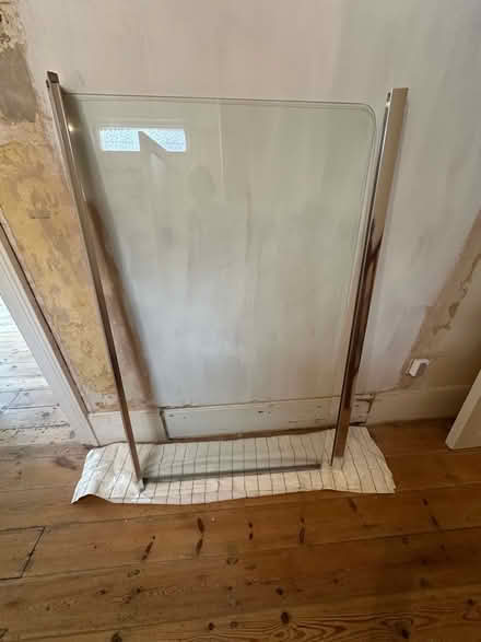 Photo of free Shower screen for over bath (Eastbourne BN21) #1