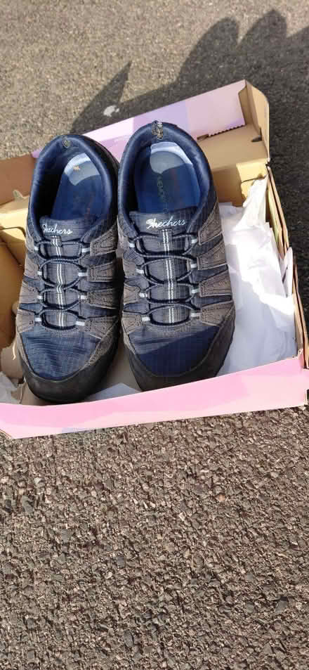 Photo of free Ladies Size 4 Trainers (Crosspool S10) #1