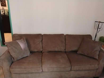 Photo of free 90" Nice Couch (West Sacramento/Bridge Dist) #2