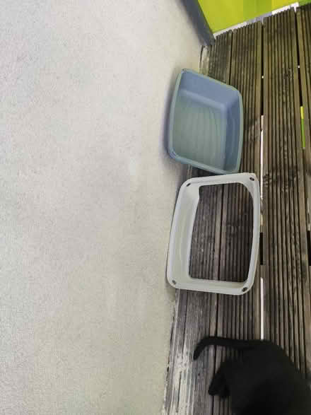 Photo of free Cat scratch post, steps and tray (Se5) #3