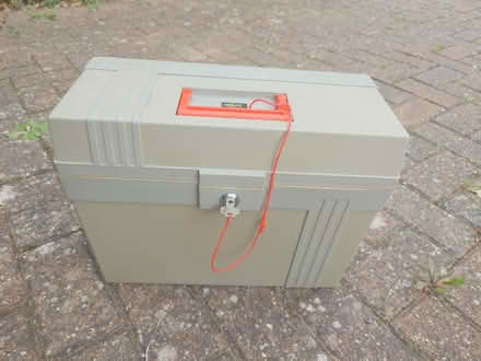 Photo of free File box (Putnoe MK41) #1