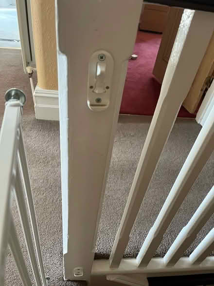 Photo of free Adjustable stairgate (Tolworth KT6) #3