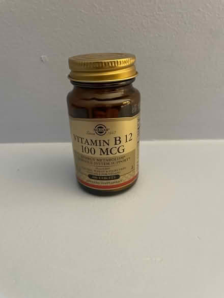 Photo of free Vitamin B12 100 mcg (opened) (Roselle) #1