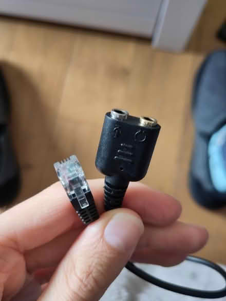 Photo of free Cable 2 X 3.5mm to RJ9 Jack Adapter Convertor PC headset (Kendal LA9) #1