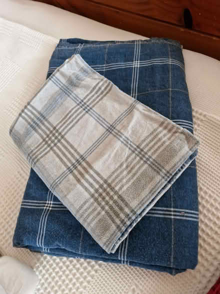 Photo of free Single Bedding (Heaton Park M25) #3