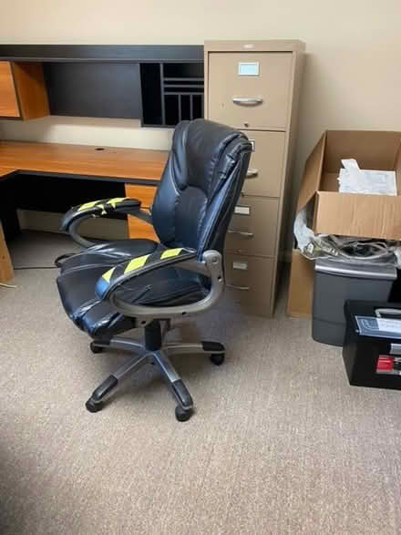 Photo of free Office suite (SE AA) #1