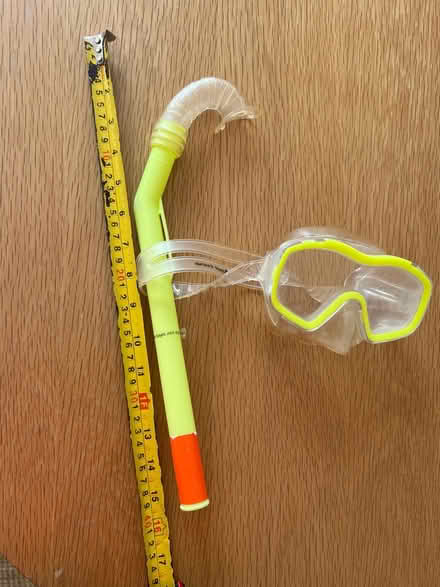 Photo of free Snorkeling kit - for 4y kid (West acton - W3) #2