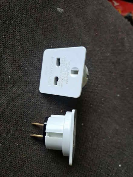 Photo of free US electrical accessories (Caversham RG4) #1