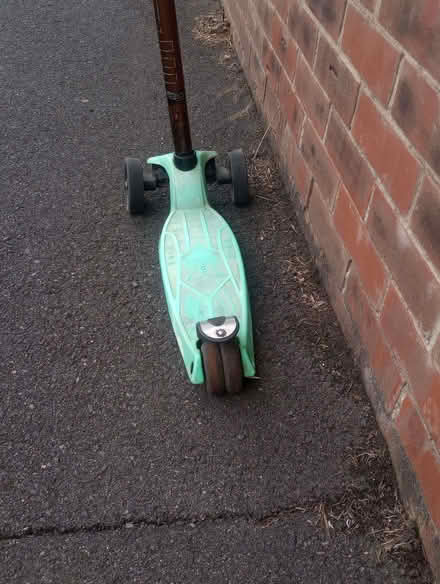 Photo of free Maxi Micro Scooter (Motspur Park KT3) #2