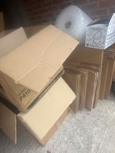 Photo of free Boxes & bubble wrap (GL3) #1