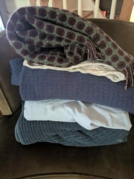 Photo of free Assorted linens (Columbia Heights) #2