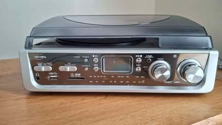Photo of free Record player - also converts records to digital media (Liberton EH16) #4