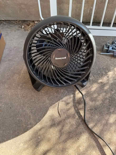 Photo of free Fan (North shoal creek) #1