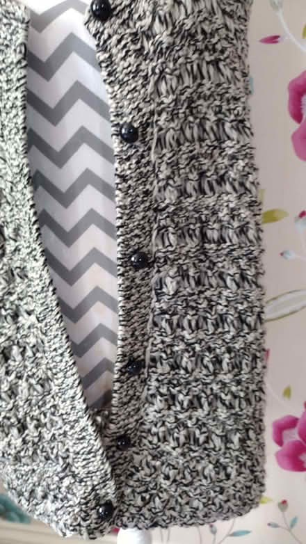 Photo of free vintage ladies crotchet top (St Helens TN35) #3