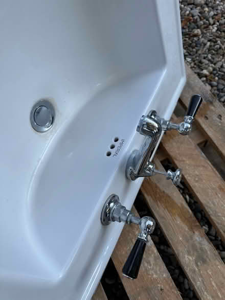 Photo of free Bathroom suite (high quality) (Oxen End CM7) #3