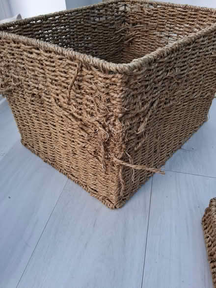 Photo of free Basket with lid (Beaumont LA1) #4
