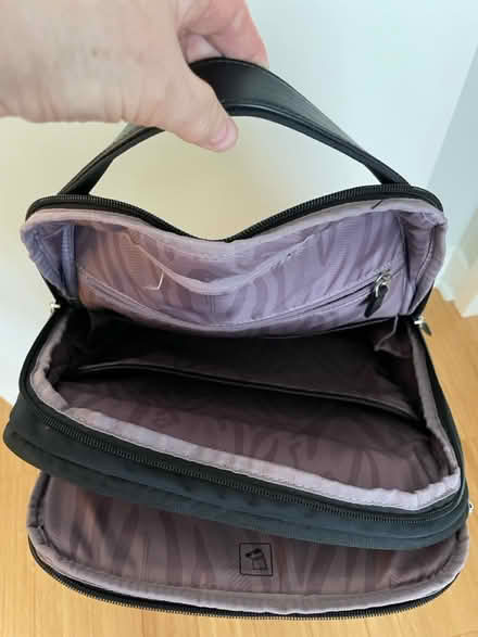 Photo of free Samsonite laptop bag (Dufferin & Eglinton) #4