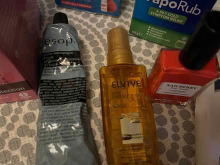 Photo of free Toiletries (SE20) #2