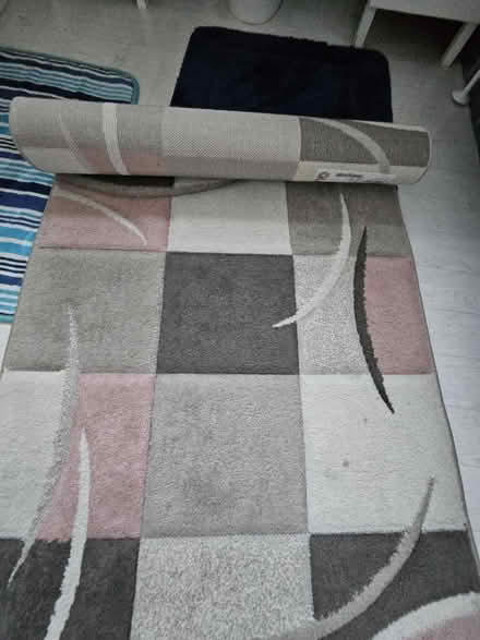 Photo of free Rug (Ashton in Makerfield WN4) #1