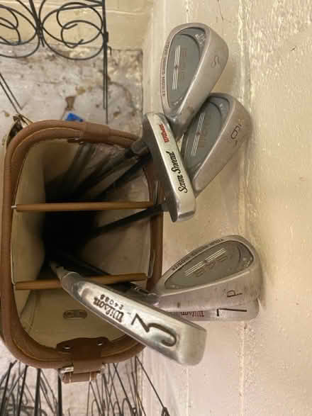 Photo of free Assorted golf clubs in brown bag (Nr Fresh Pond & Mt Auburn Cem.) #2