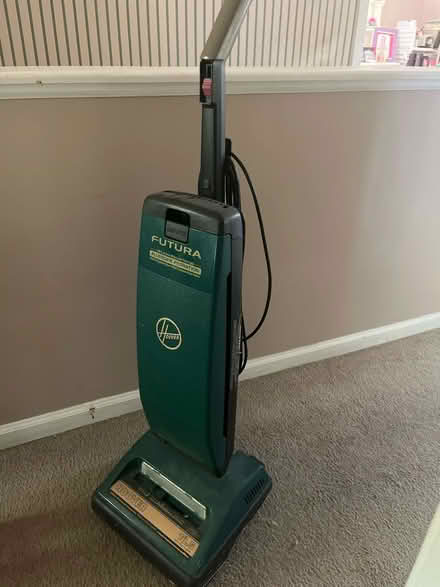 Photo of free Vacuum Cleaner- works (Royal Oak, MI) #1