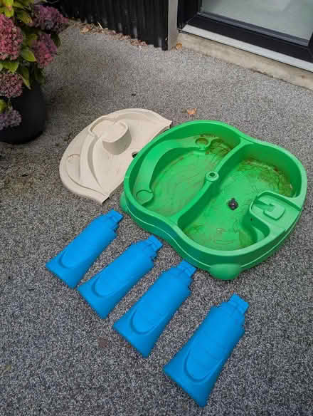 Photo of free Childrens Water Table - Step2 (Drumcondra) #3