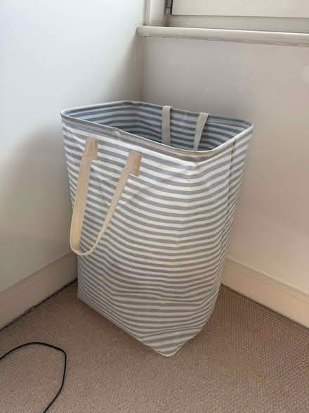 Photo of free Laundry clothes basket (Clerkenwell EC1M) #1