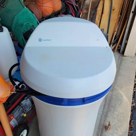 Photo of free GE Smartwater Water Softener (Routes 176 & 12 Intersection) #4