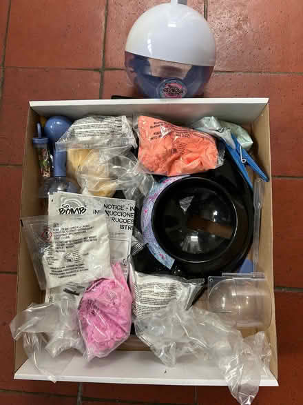 Photo of free Bath bomb kit; part used (West Wickham BR4) #1