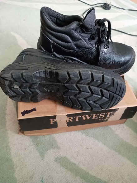 Photo of free Safety boots (Swinton (M27)) #2