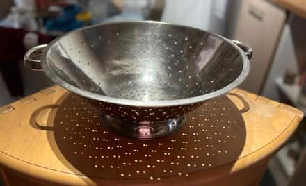 Photo of free Large Stainless Steel Colander - 35cm diameter/15 cm height (Lemsford AL8) #1