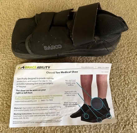 Photo of free Closed Toe Medical Shoe (Cupertino - DeAnza and 280) #1