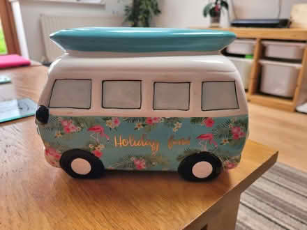 Photo of free Piggy bank (Chessington KT9) #1