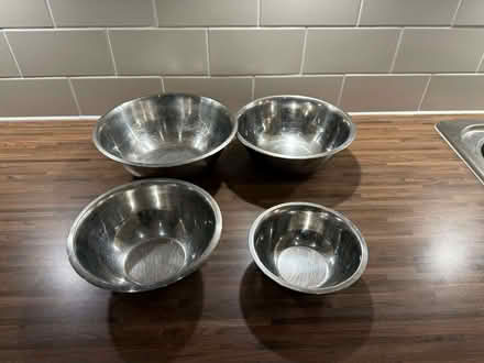 Photo of free 4x stainless steel bowls (Clerkenwell EC1M) #1
