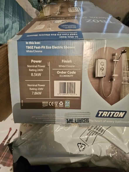 Photo of free Part shower (Ashton in Makerfield WN4) #3