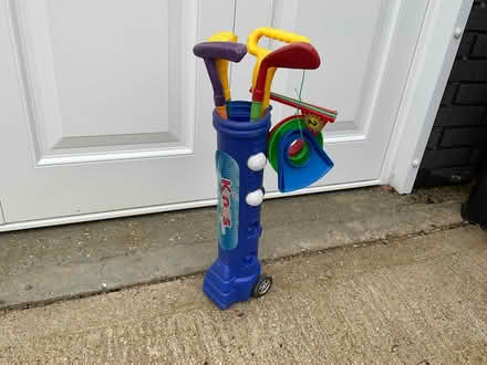 Photo of free Children’s golf set (Portchester PO16) #1